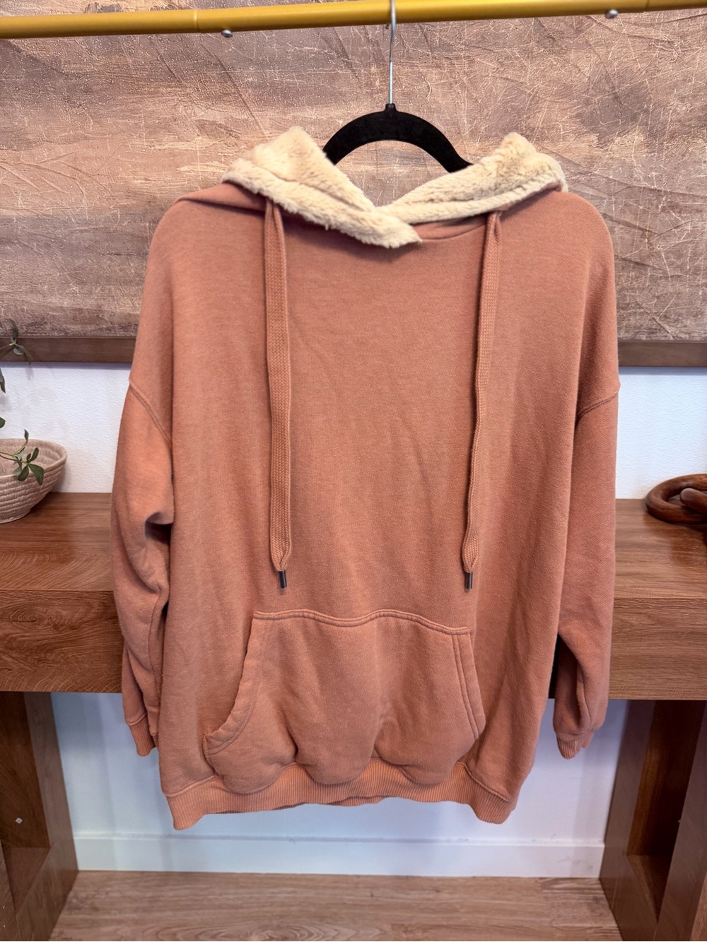 Aerie Oversized Faux Fur Hoodie in size S
